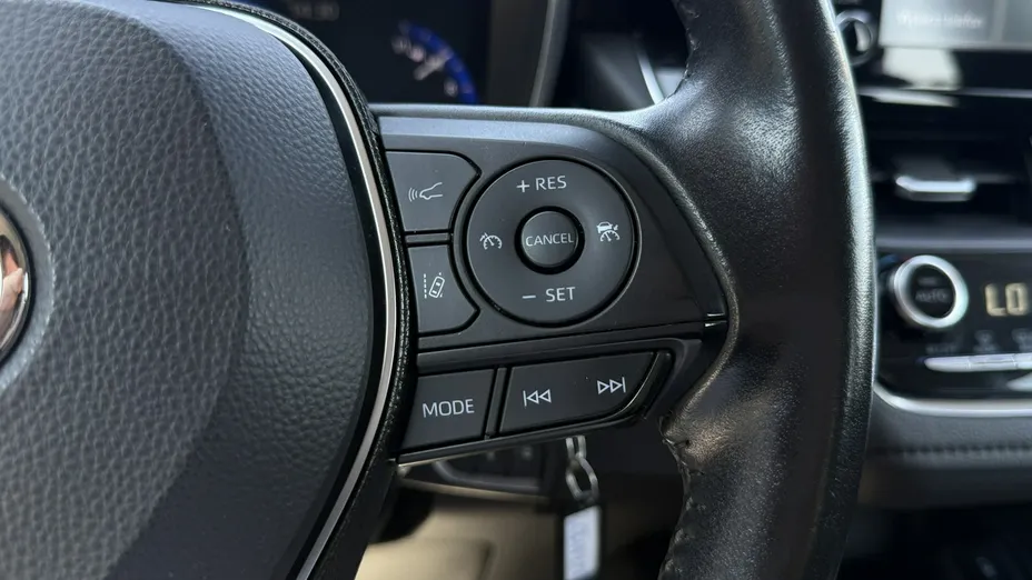 TOYOTA Corolla -