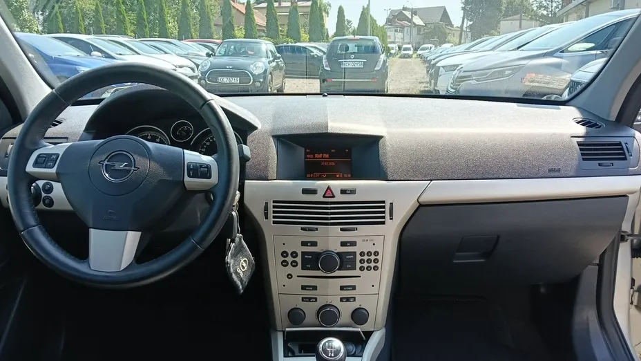 OPEL Astra -