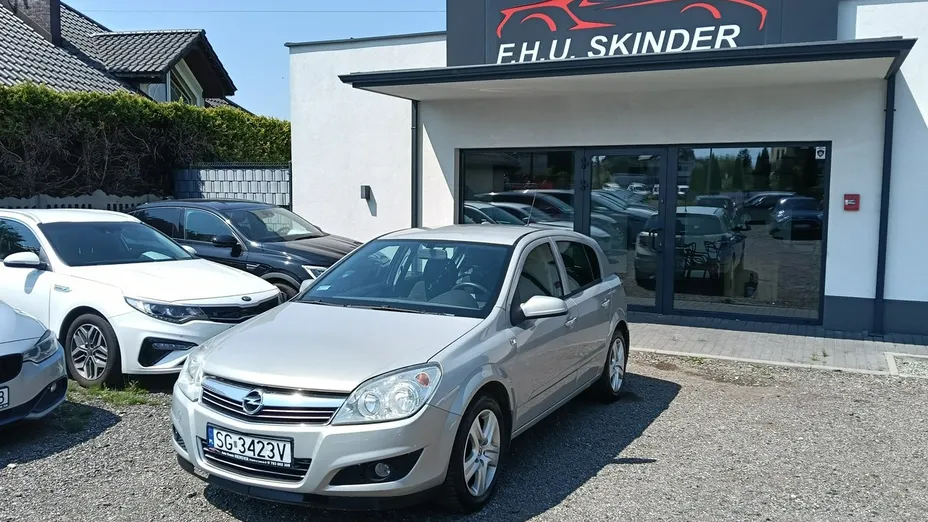 OPEL Astra -