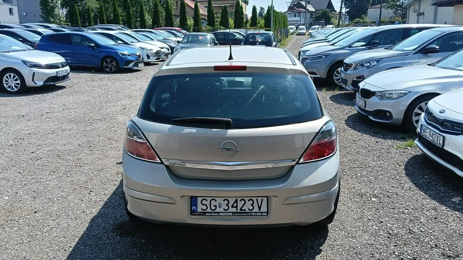 OPEL Astra -