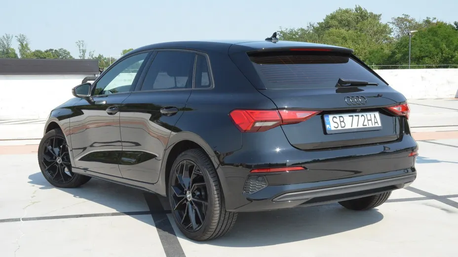 AUDI A3 Sportback -