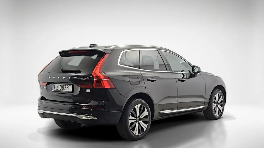 VOLVO XC60 -