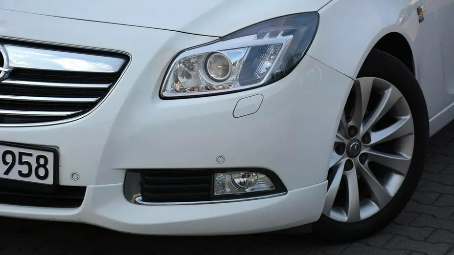 OPEL Insignia -