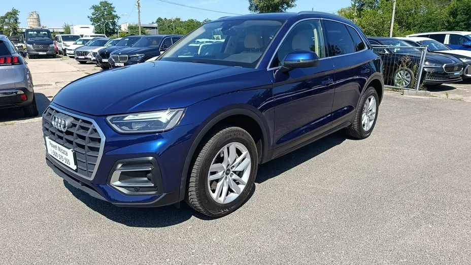 AUDI Q5 -