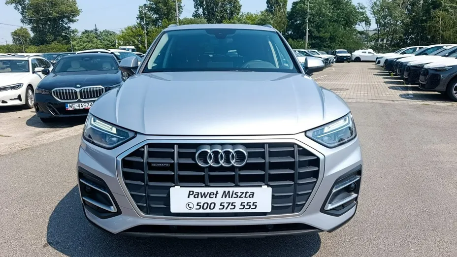 AUDI Q5 -