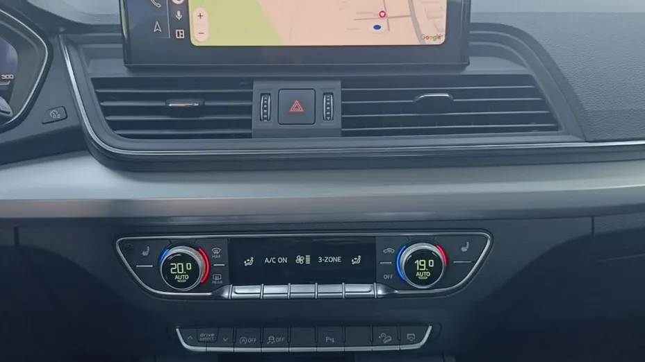 AUDI Q5 -