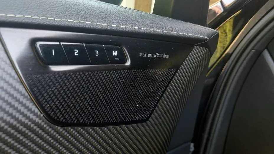 VOLVO XC90 -