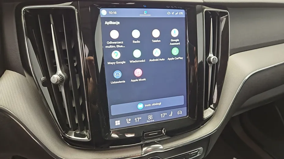 VOLVO XC60 -