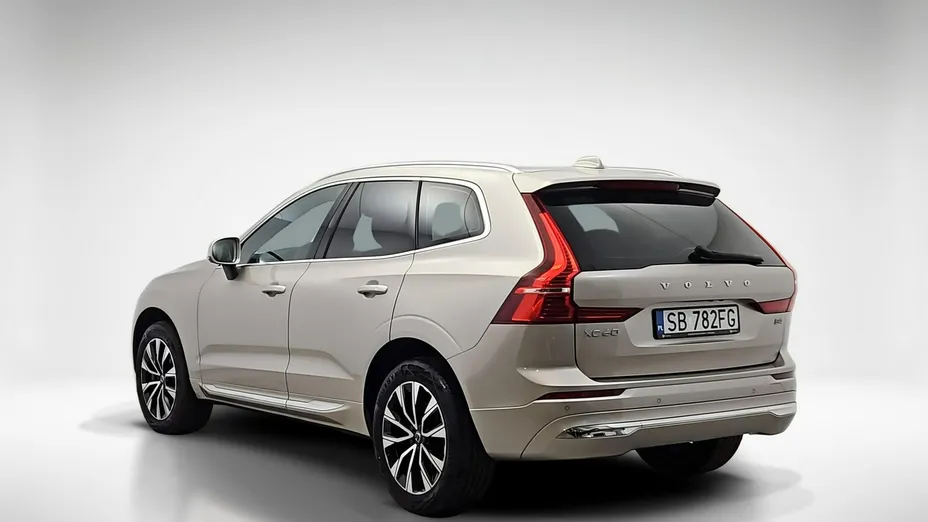VOLVO XC60 -