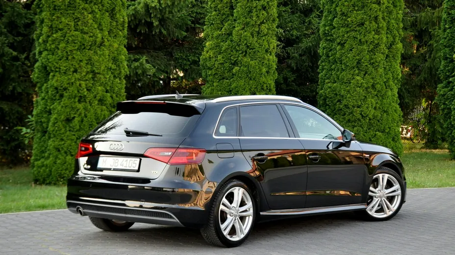 AUDI A3 -