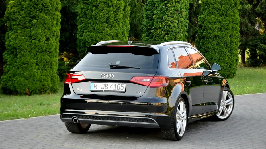 AUDI A3 -
