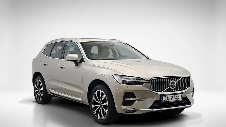 VOLVO XC60 -