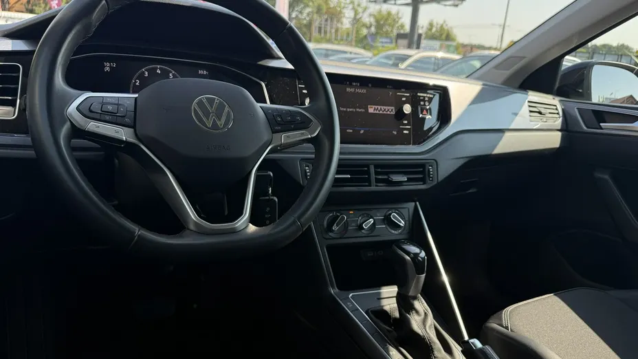 VOLKSWAGEN Taigo -