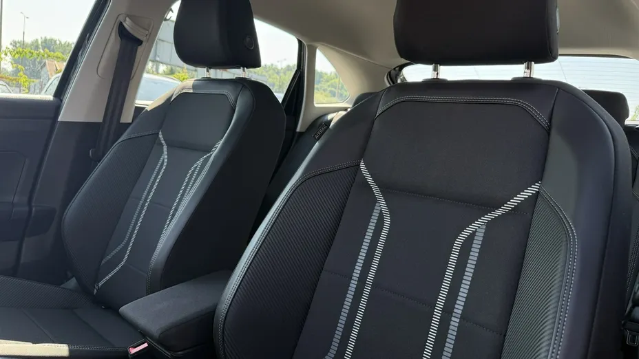 VOLKSWAGEN Taigo -