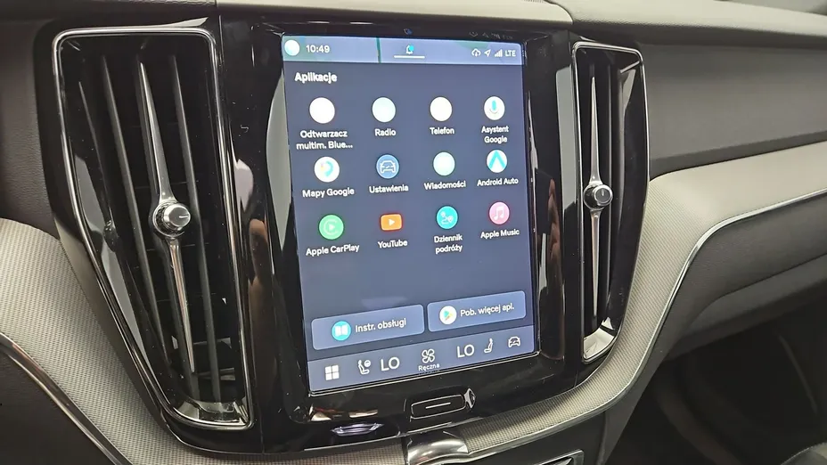 VOLVO XC60 -