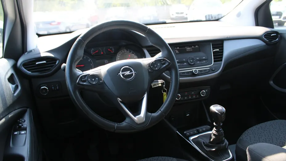 OPEL Crossland -