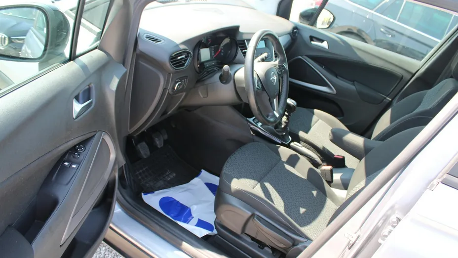 OPEL Crossland -