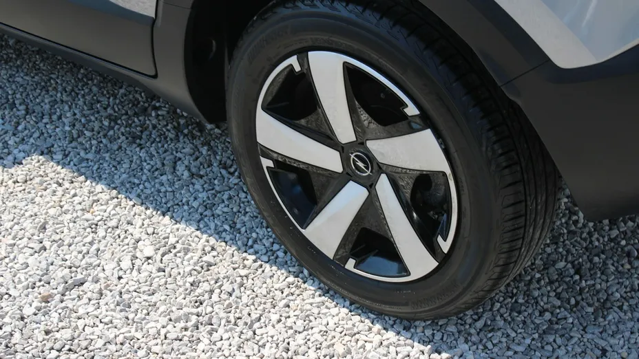 OPEL Crossland -