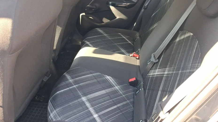 OPEL Corsa -