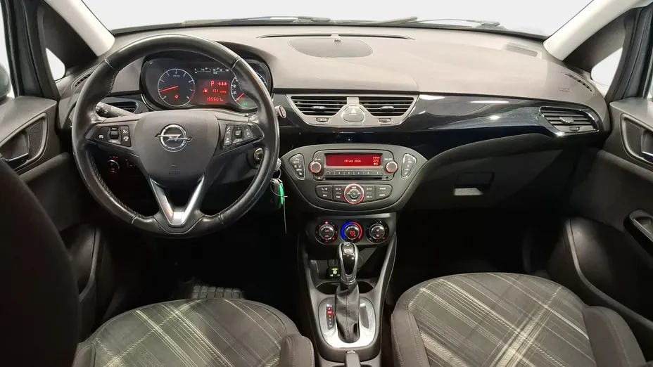 OPEL Corsa -