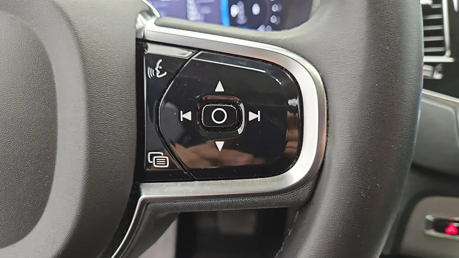 VOLVO XC90 -