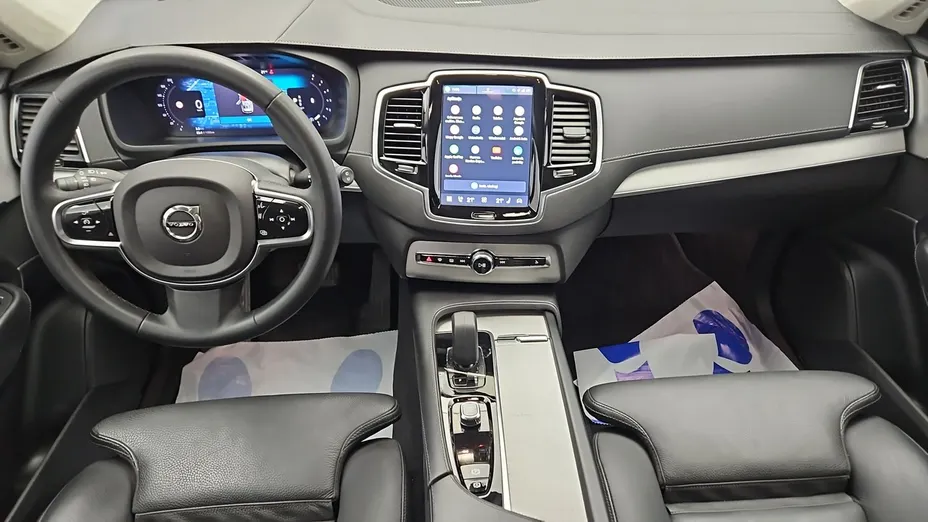 VOLVO XC90 -