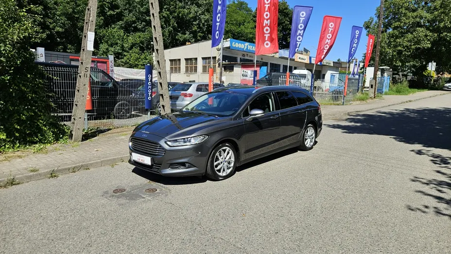 FORD Mondeo -