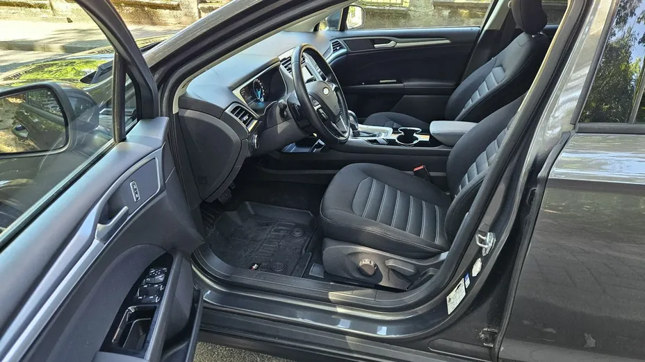 FORD Mondeo -