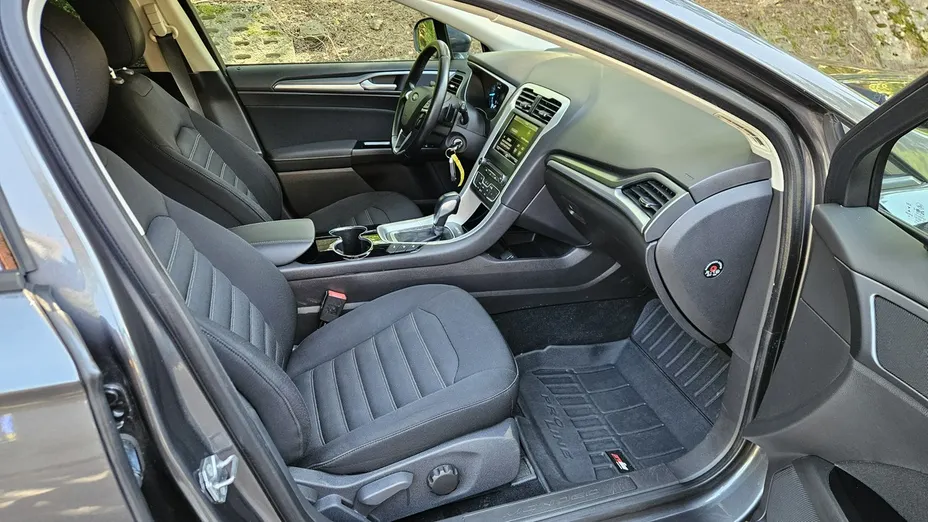 FORD Mondeo -