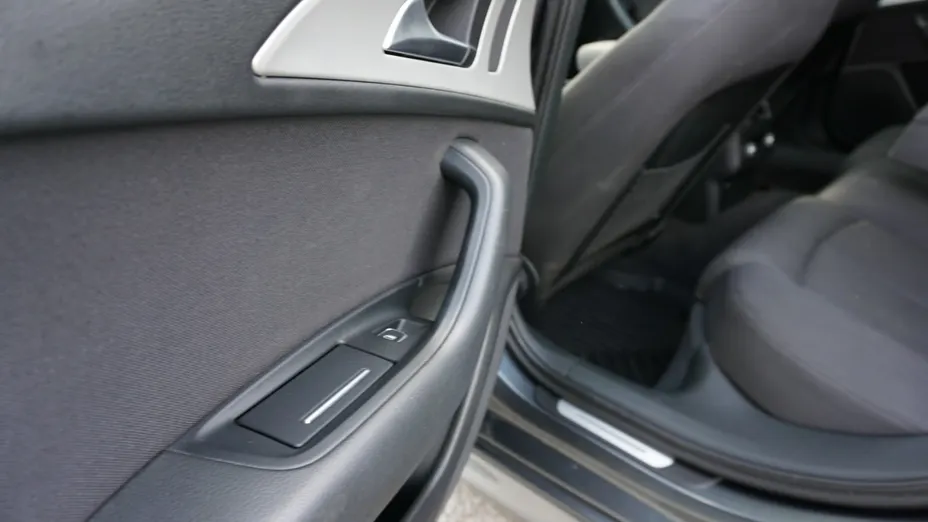 AUDI A6 Avant -
