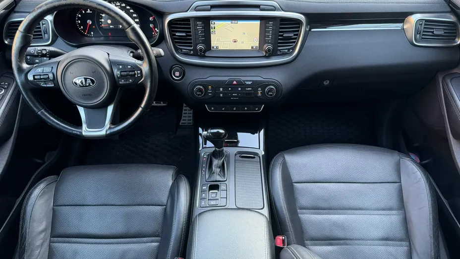 KIA Sorento -