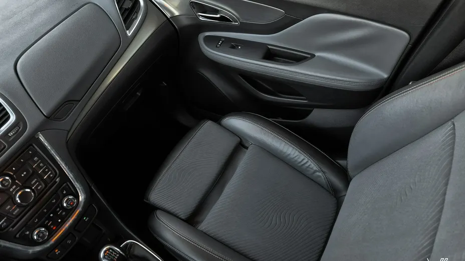 OPEL Mokka -