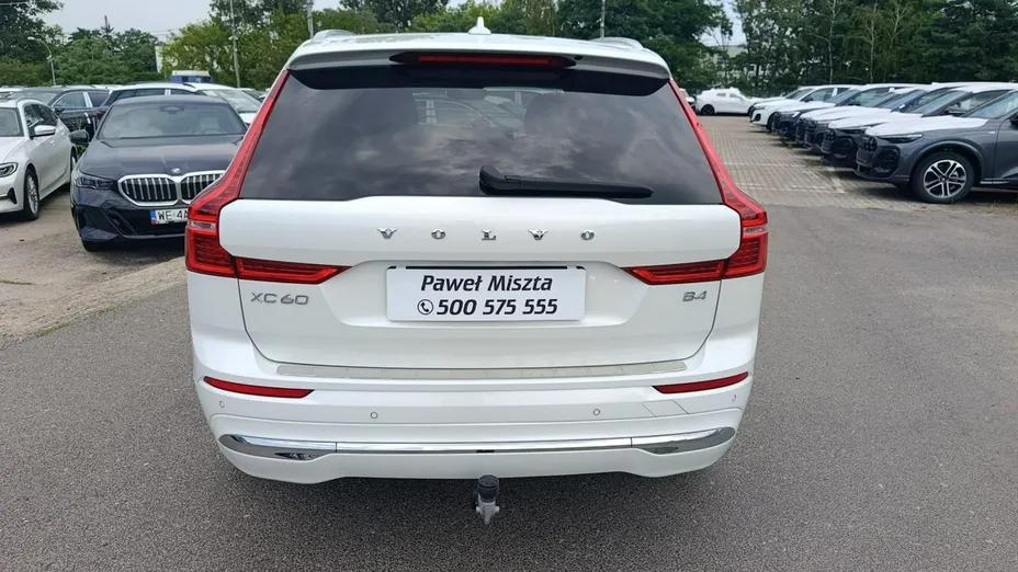 VOLVO XC60 -