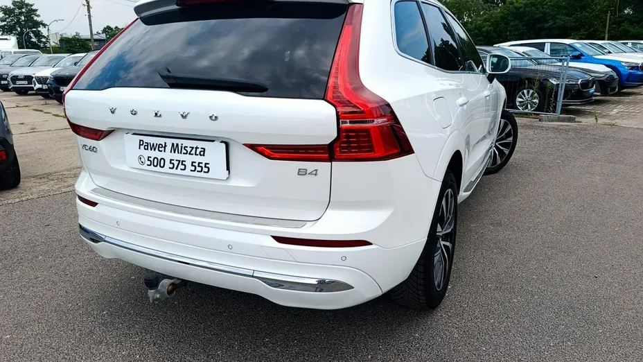 VOLVO XC60 -