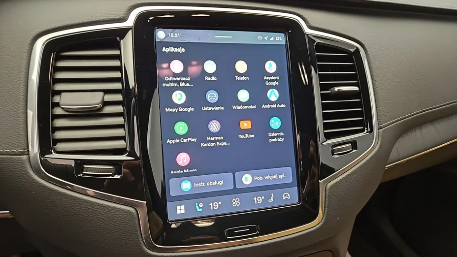 VOLVO XC90 -