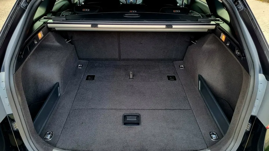 HYUNDAI i40 -