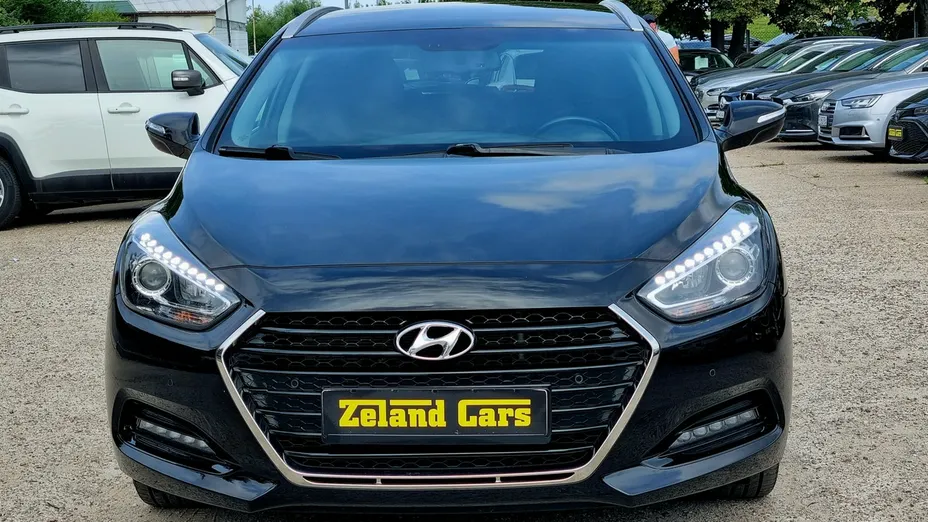HYUNDAI i40 -
