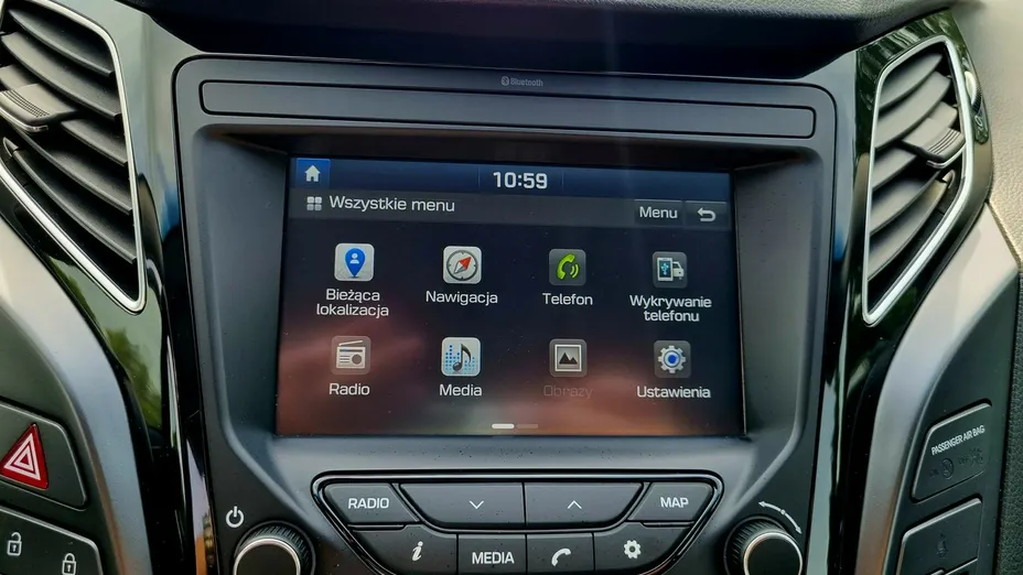 HYUNDAI i40 -