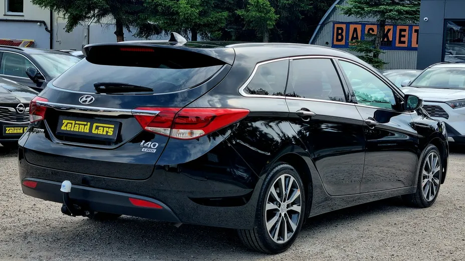 HYUNDAI i40 -