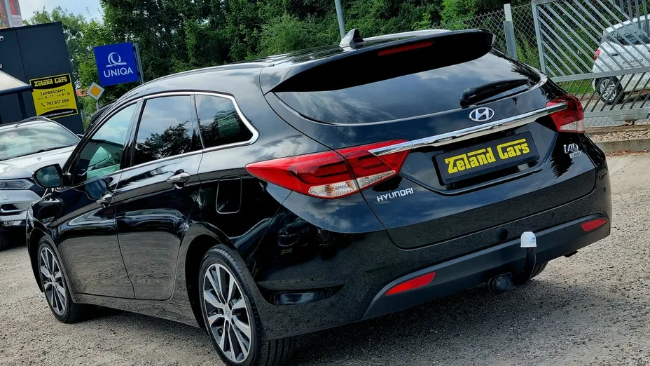 HYUNDAI i40 -