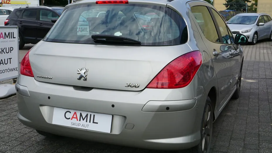 PEUGEOT 308 -