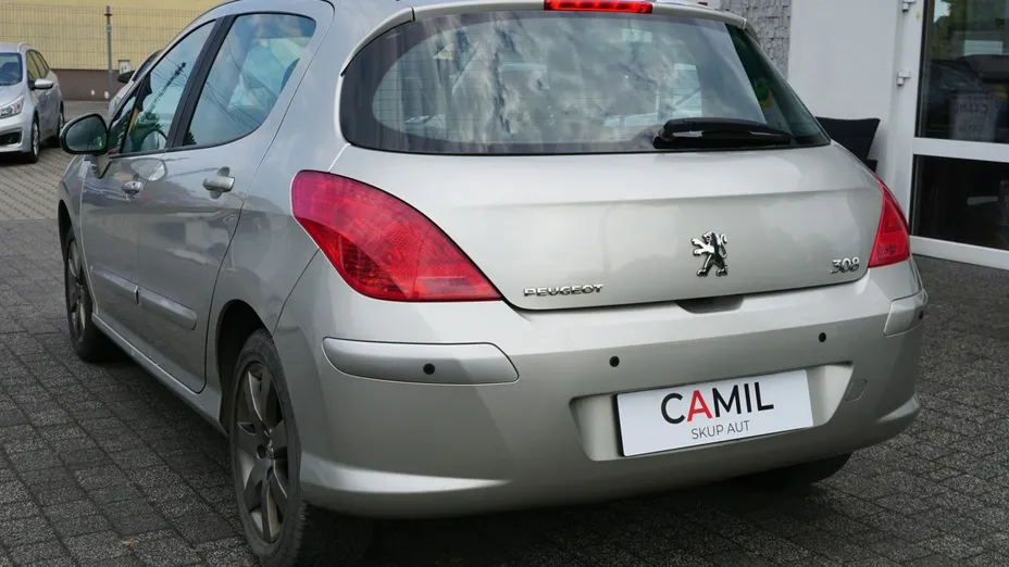 PEUGEOT 308 -