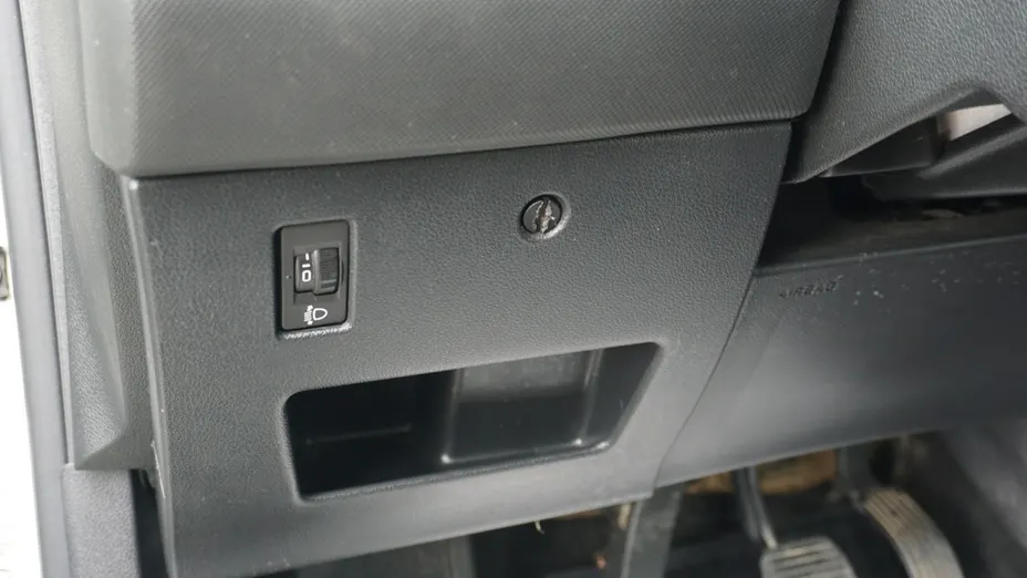 PEUGEOT 308 -