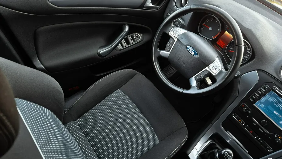 FORD Mondeo -