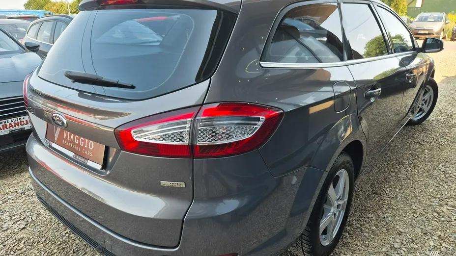 FORD Mondeo -