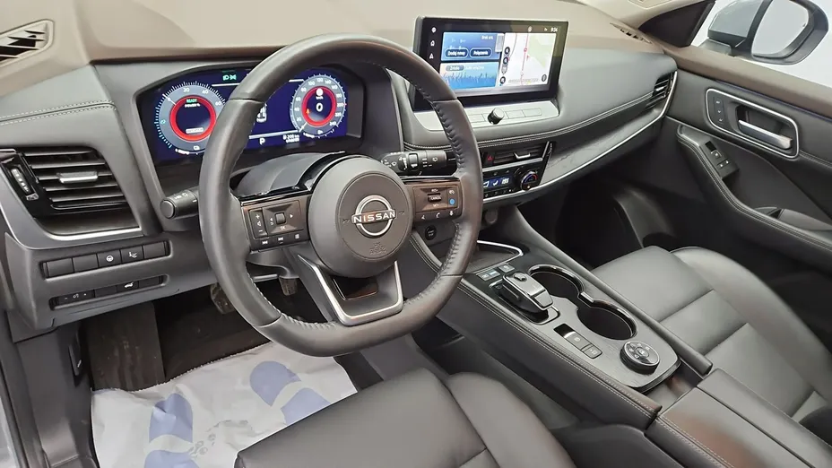 NISSAN X-Trail -