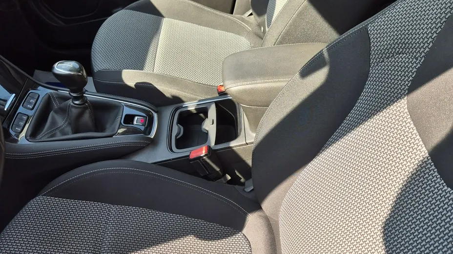 OPEL Grandland X -
