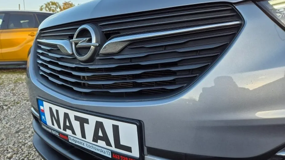 OPEL Grandland X -