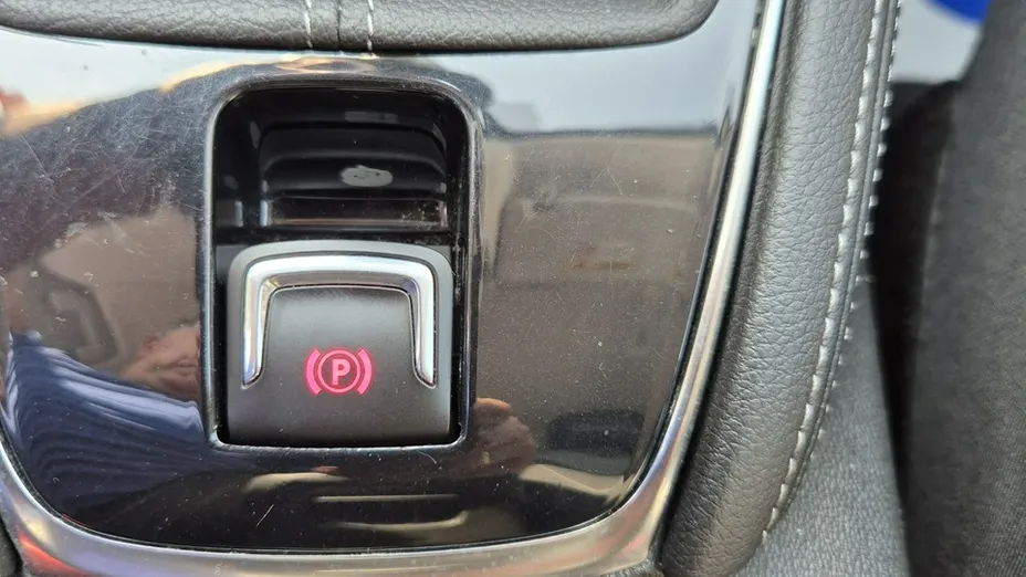 OPEL Grandland X -
