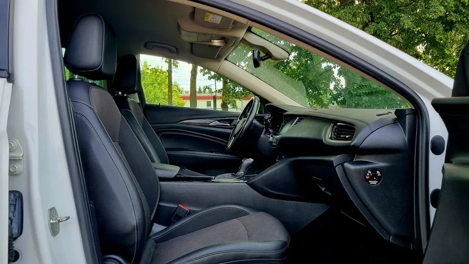 OPEL Insignia -